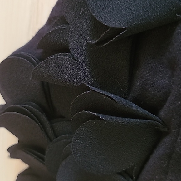 Ted Baker Size 3 Black Ruffle Heart Sleeve Top Shirt - Picture 9 of 11